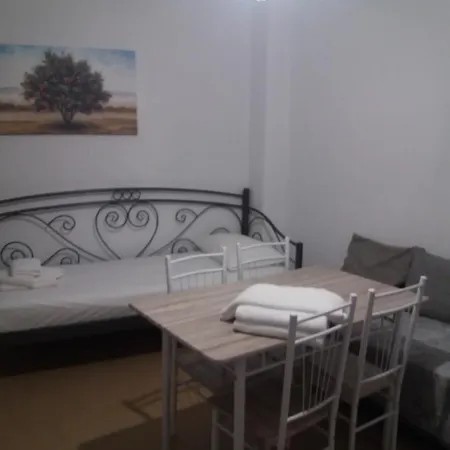 Апарт-отель Koukounari