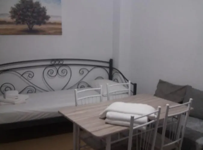 Apart-hotel Koukounari